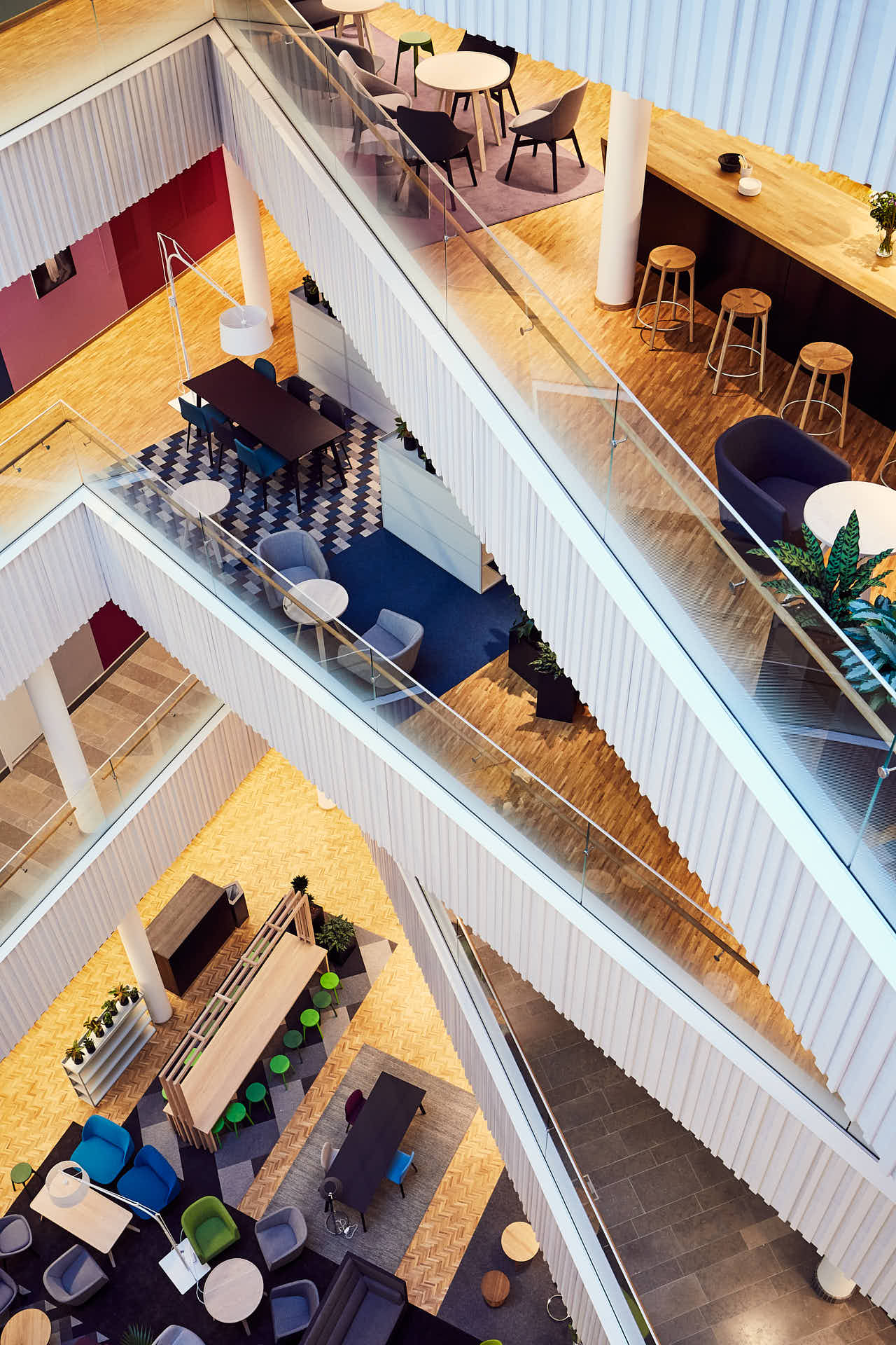 Ägare Fabege, SEBs huvudkontor. I hus 3  atrium formad som en triangel varje våning har sin fikaplats för sociala koversationer. Foto Martin Ekwall